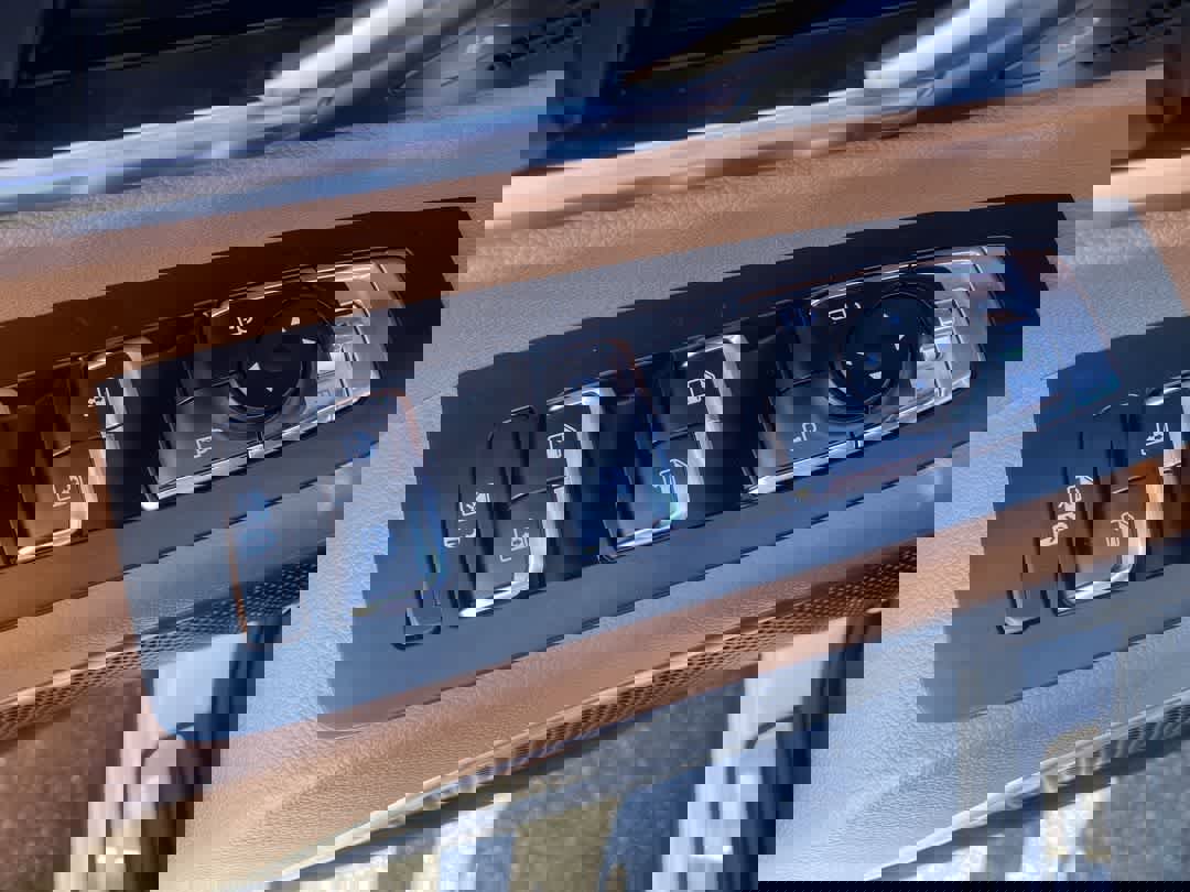 Used 2025 Kia Telluride SX Prestige X-Line image 12