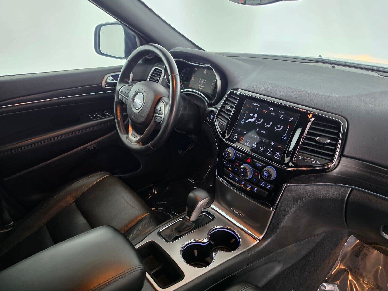 Used 2020 Jeep Grand Cherokee Limited RWD image 11