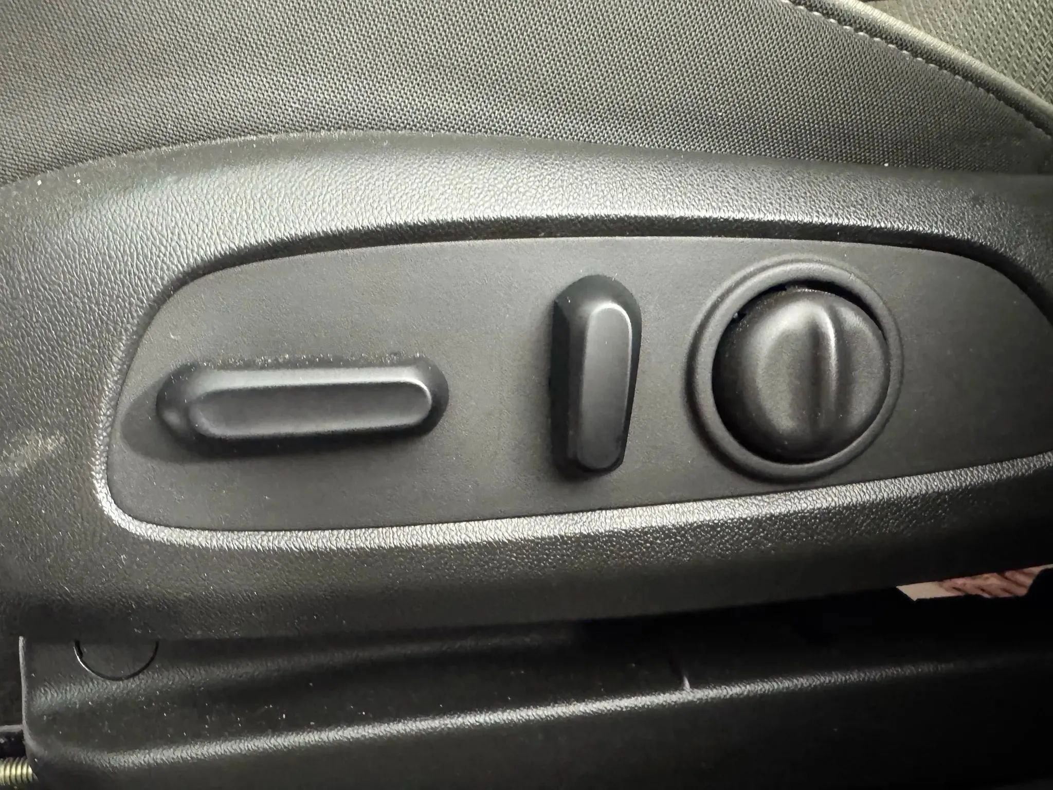 Used 2021 Chevrolet TrailBlazer LT w/ Convenience Package image 33