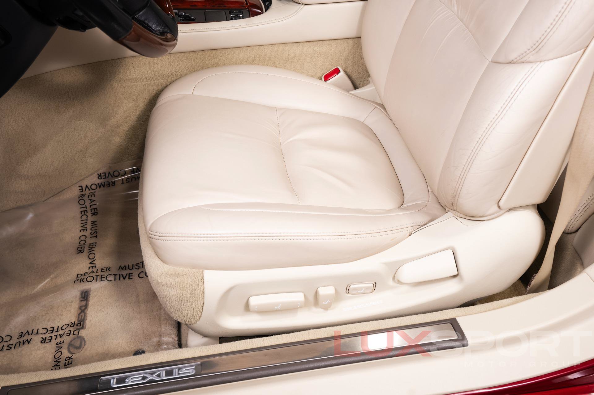 Used 2008 Lexus SC 430 Convertible RWD image 24