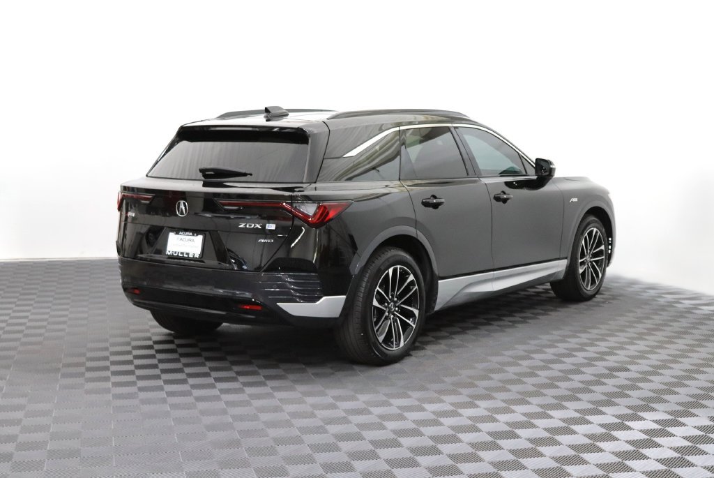 Used 2024 Acura ZDX A-Spec AWD/4WD image 9