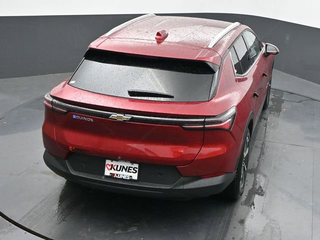 New 2026 Chevrolet Equinox EV LT image 38