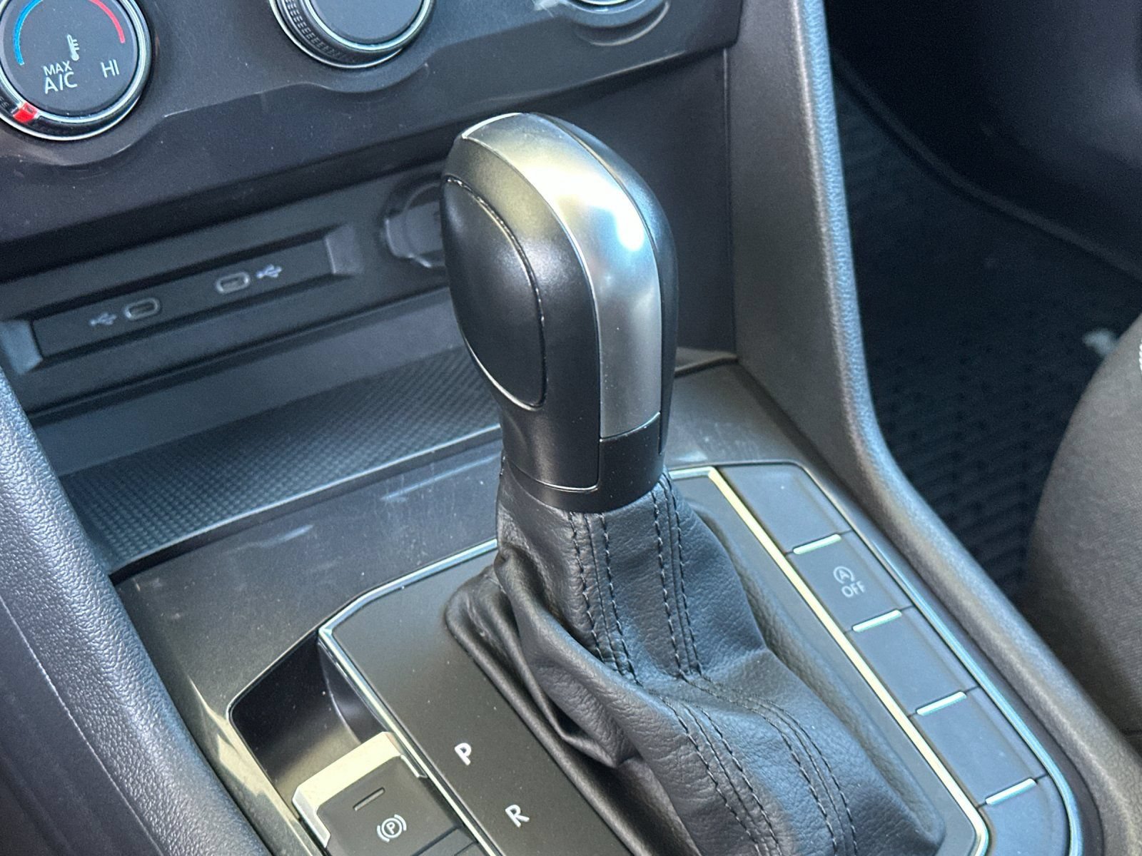 Used 2021 Volkswagen Tiguan S AWD/4WD image 21