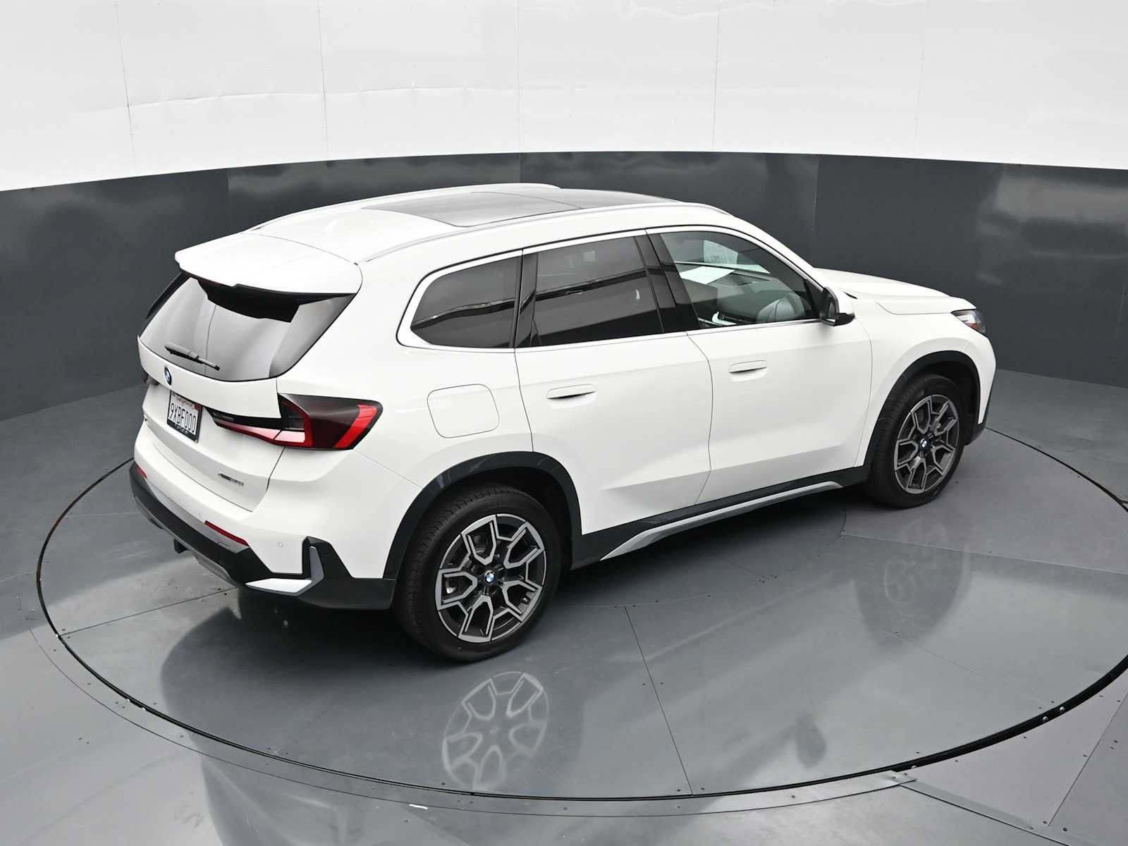 Used 2026 BMW X1 xDrive28i w/ Convenience Package AWD/4WD image 21