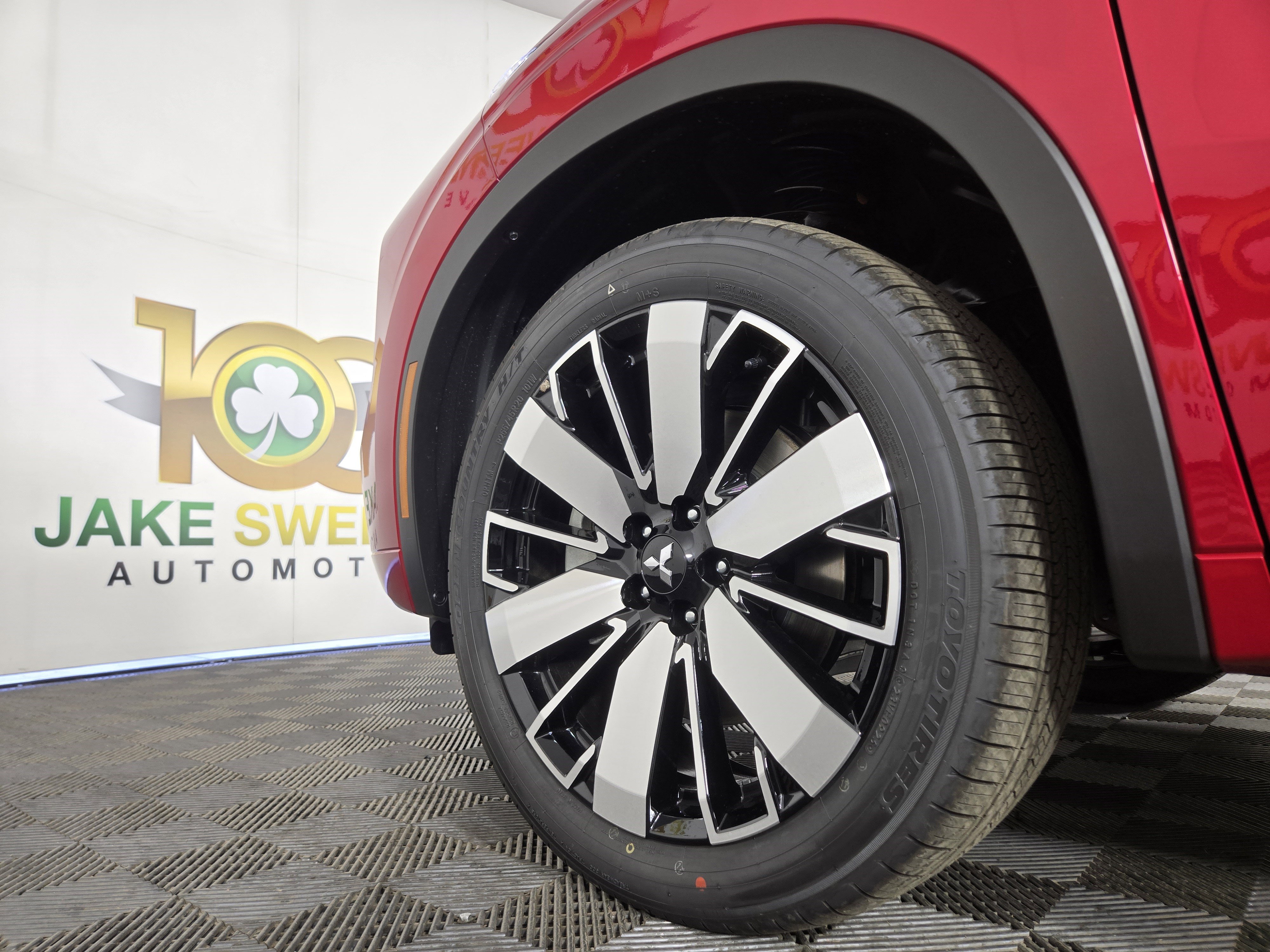 New 2025 Mitsubishi Outlander SEL image 32