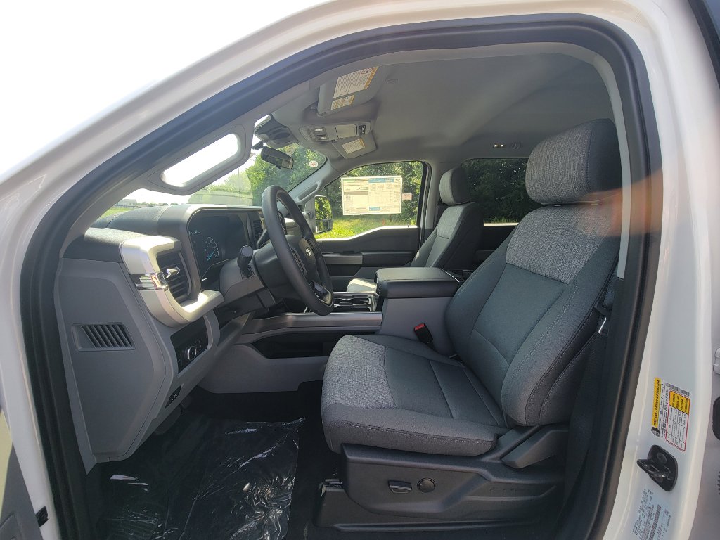 New 2026 Ford F350 XLT w/ 360-Degree Camera Package image 14