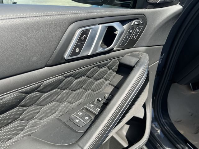 Used 2025 BMW X6 M Competition w/ Executive Package AWD/4WD image 17