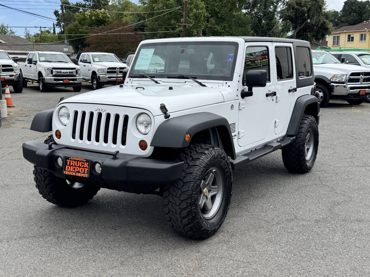 Used 2013 Jeep Wrangler Unlimited Sport AWD/4WD image 3