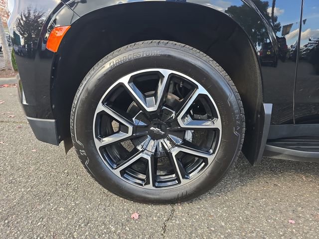 Certified 2024 Chevrolet Suburban RST image 39