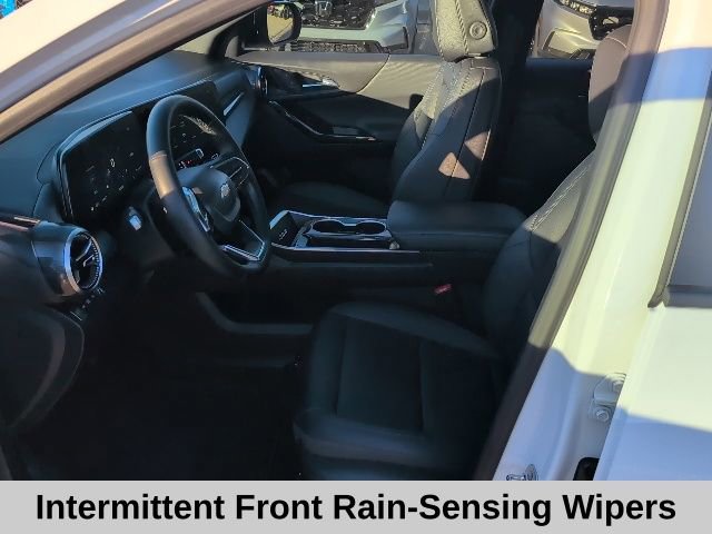 Used 2025 Chevrolet Equinox LT w/ Convenience Package II image 12