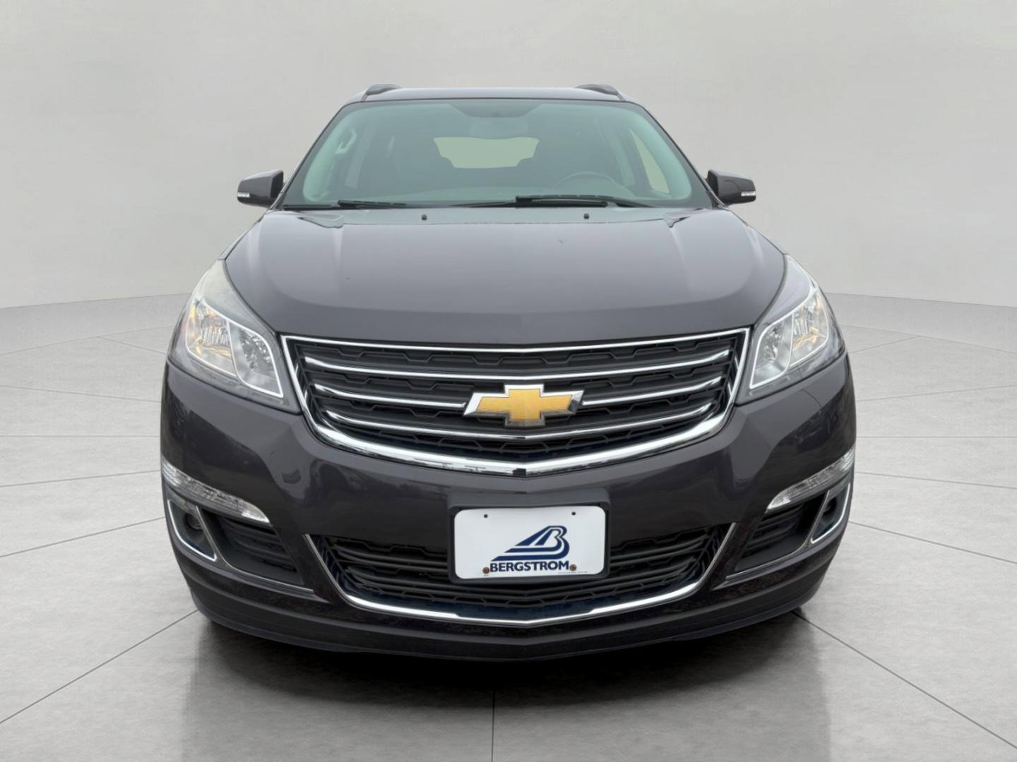 Used 2015 Chevrolet Traverse LT w/ Style and Technology Package AWD/4WD image 3