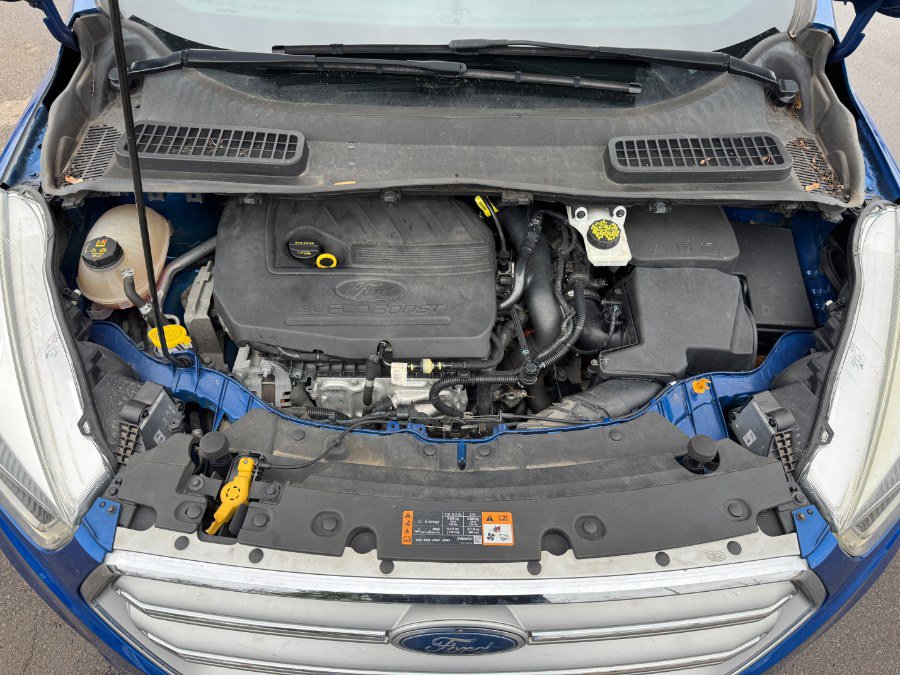 Used 2017 Ford Escape Titanium image 24