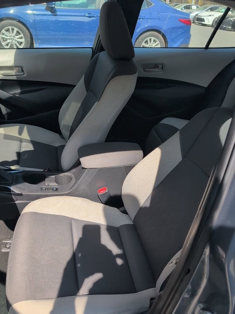 Used 2024 Toyota Corolla LE image 4