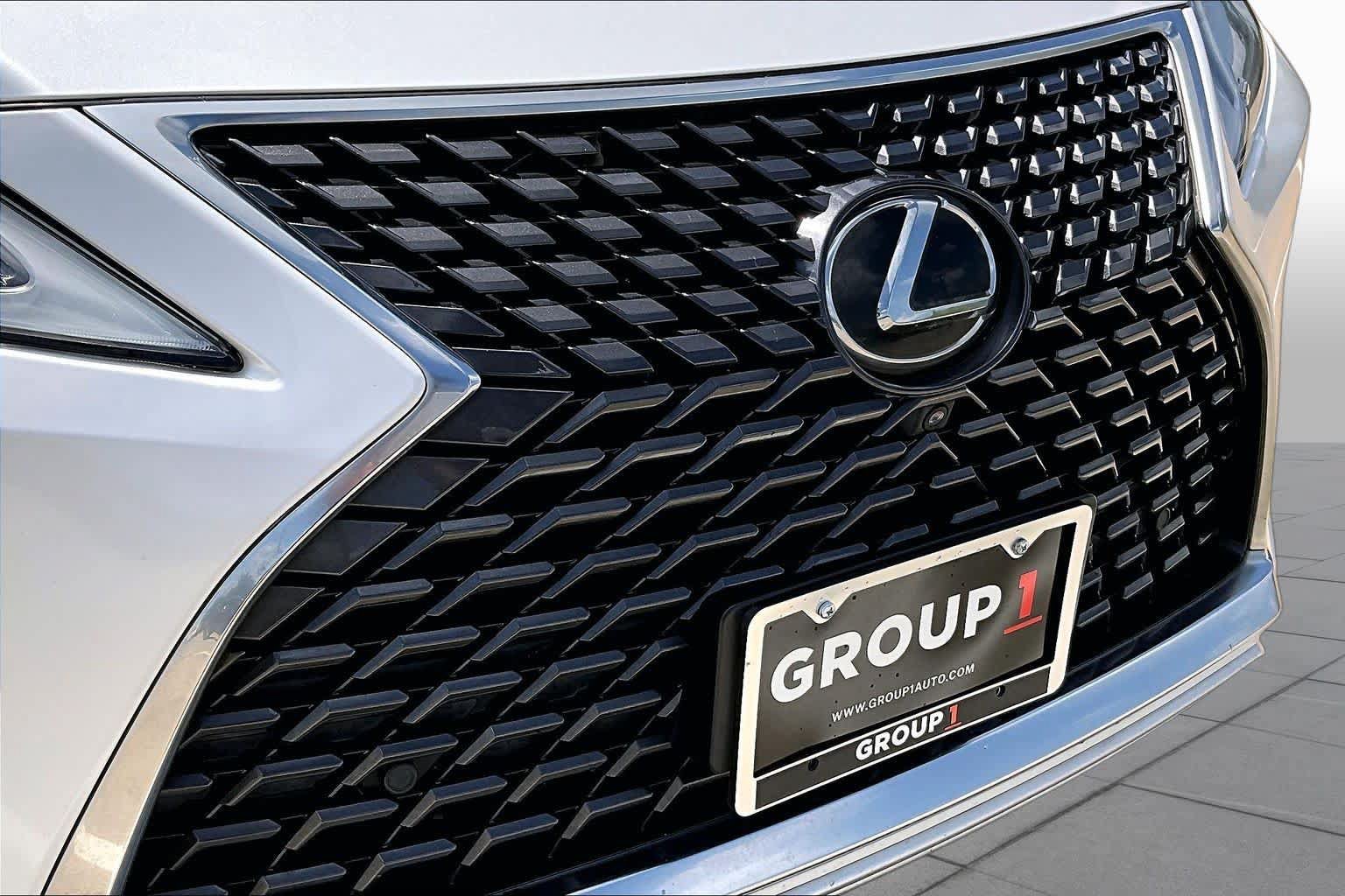 Certified 2022 Lexus RX 350L FWD w/ Premium Package image 30