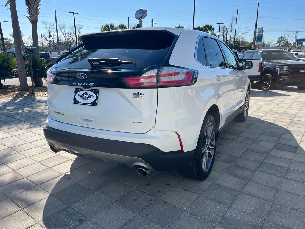 Used 2024 Ford Edge Titanium image 6