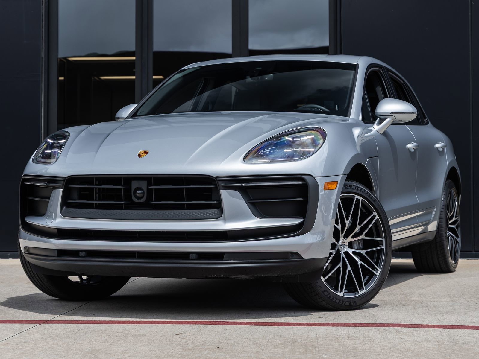 Certified 2025 Porsche Macan