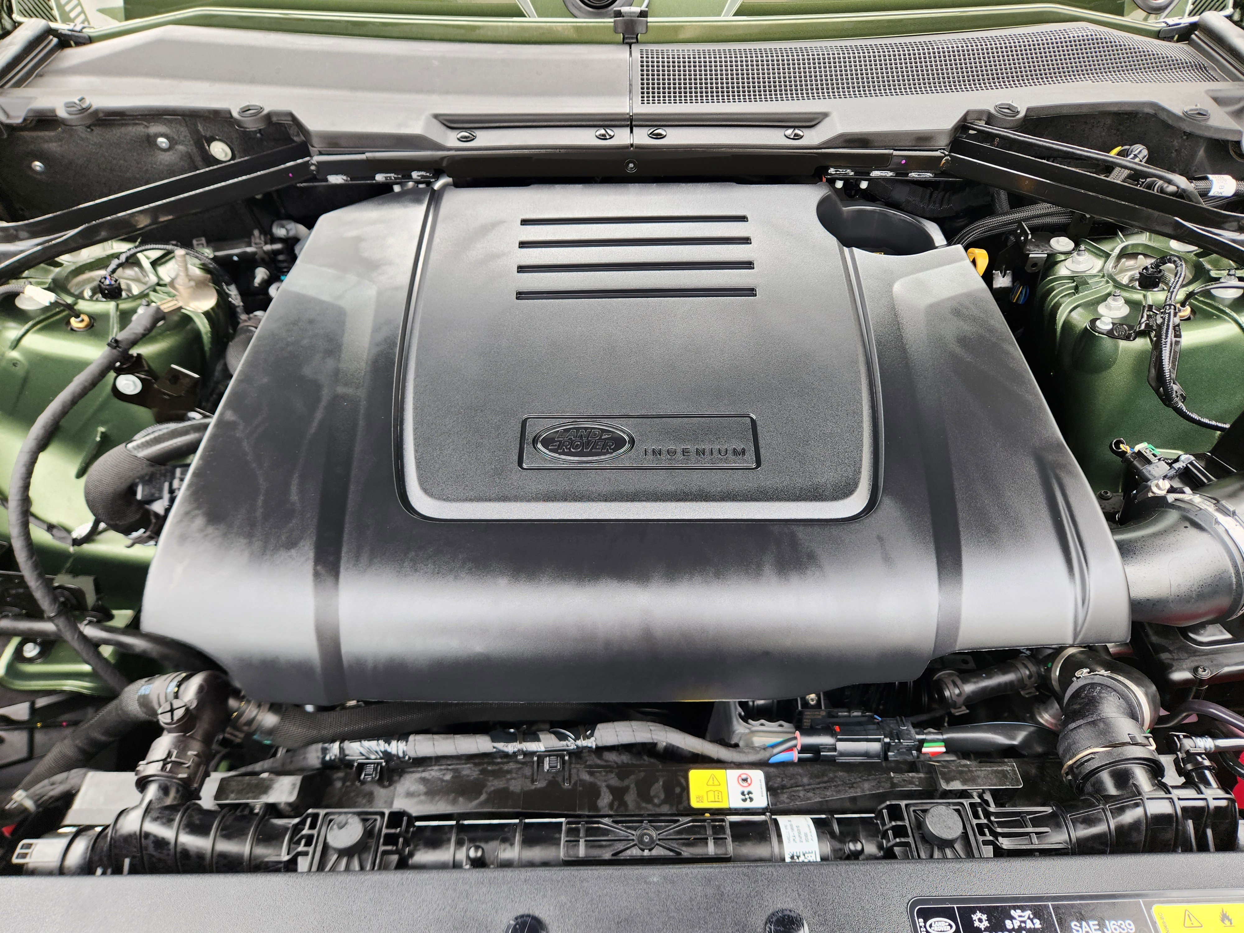 New 2026 Land Rover Defender 110 S AWD/4WD image 25