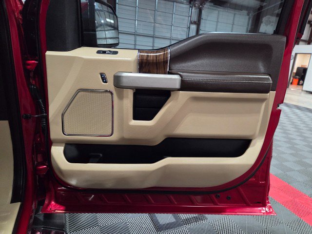 Used 2020 Ford F150 Lariat image 39