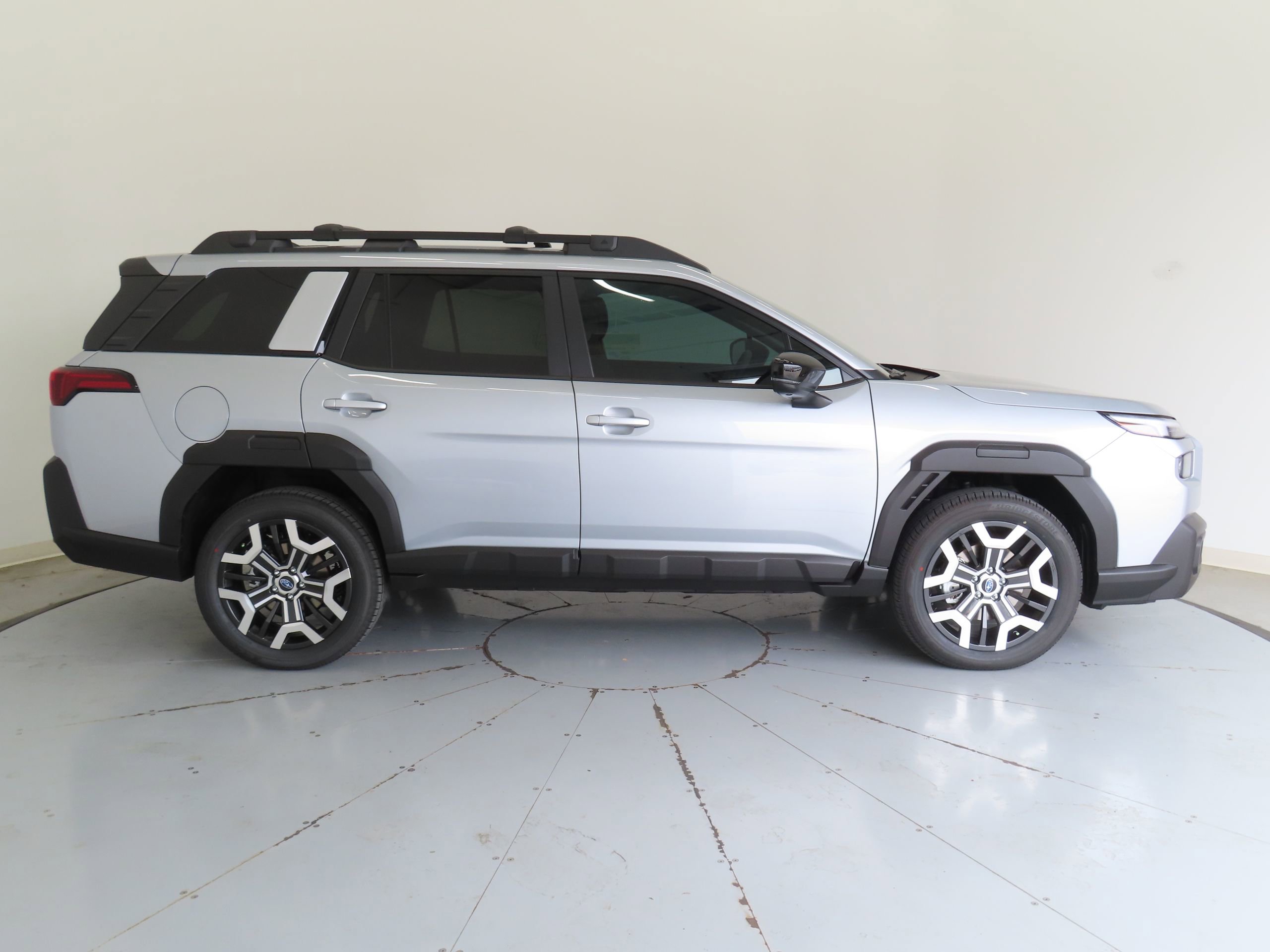 New 2026 Subaru Outback Touring XT image 2