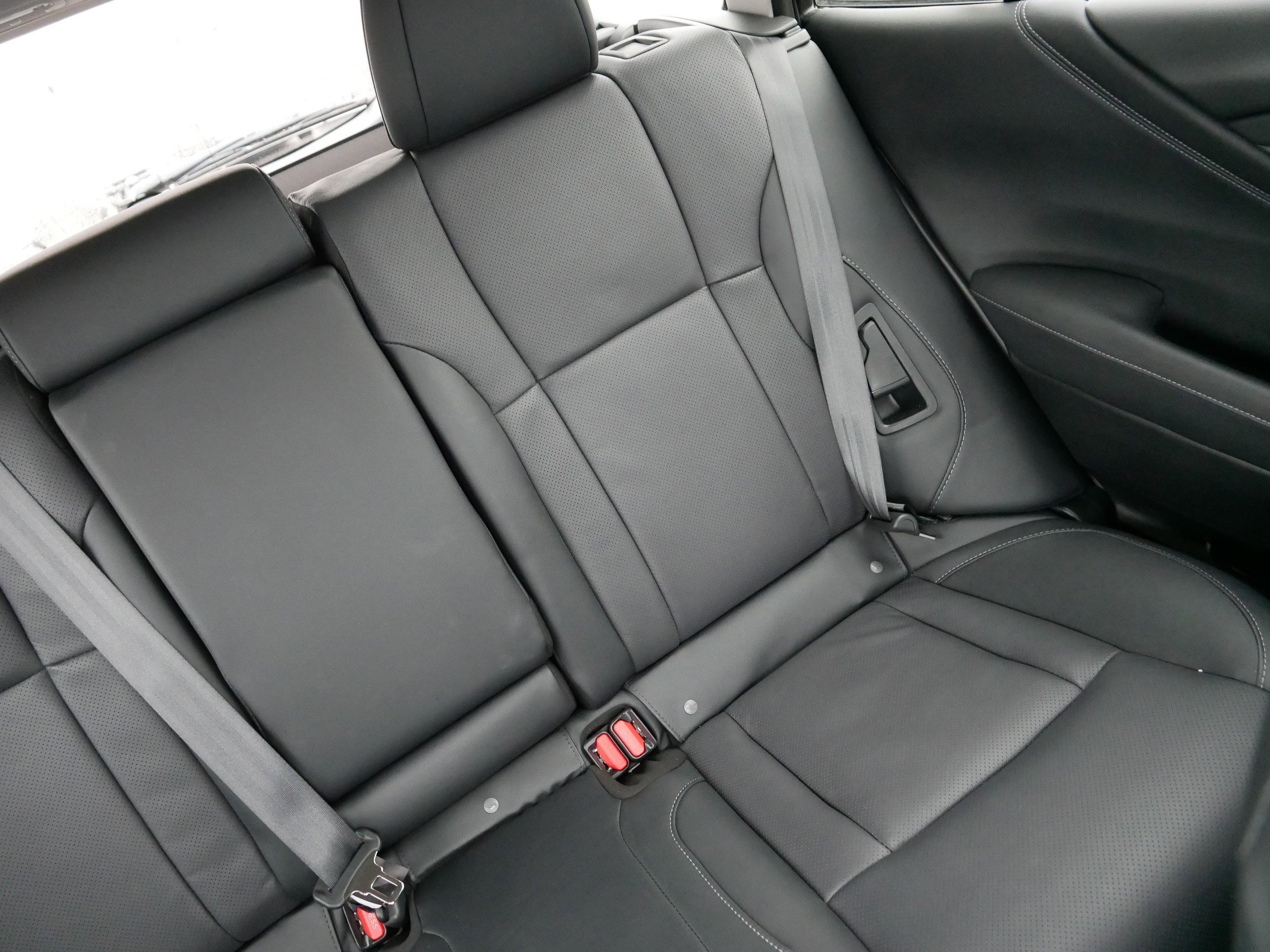 Certified 2025 Subaru Outback Limited image 14