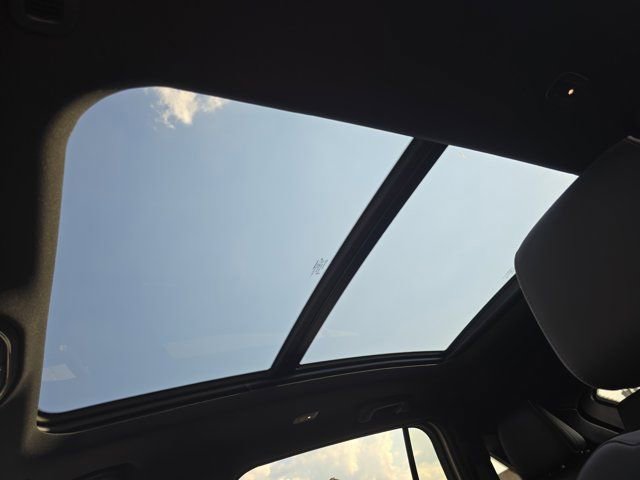 Used 2025 Jeep Wagoneer S Limited image 29