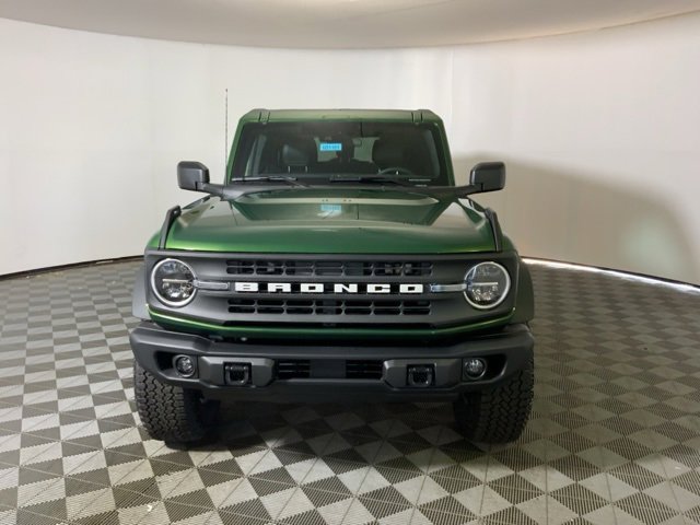 New 2025 Ford Bronco Big Bend w/ Black Diamond Package image 2