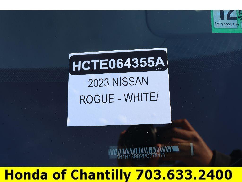 Used 2023 Nissan Rogue SV w/ SV Premium B Package image 38