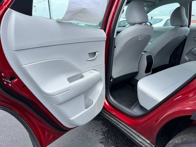 New 2026 Hyundai Kona SE FWD image 17
