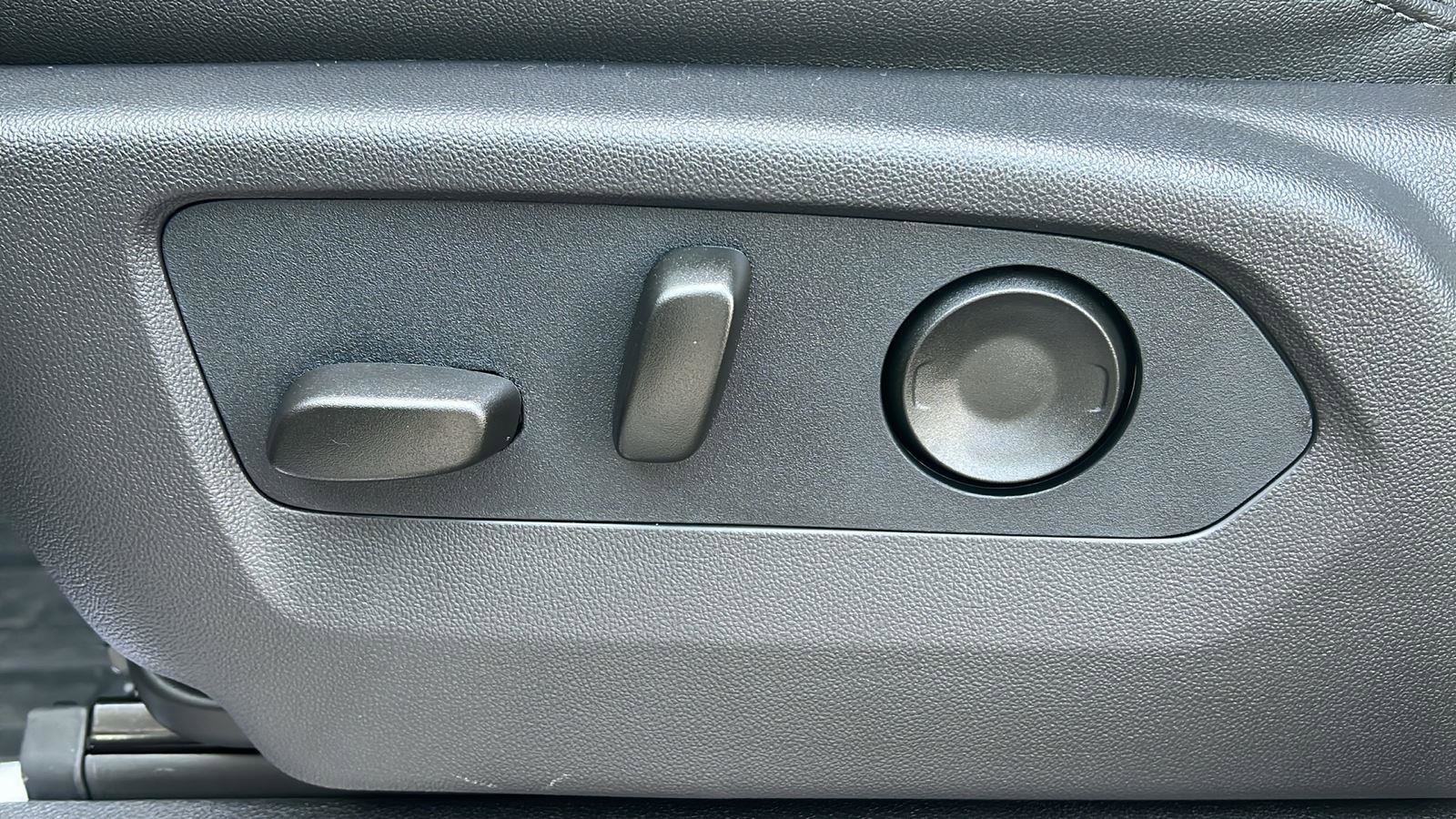 New 2026 GMC Sierra 1500 Elevation w/ Elevation Premium Package image 11