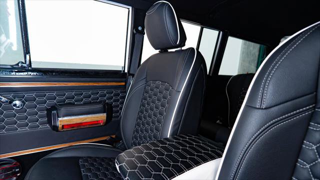 Used 1988 Jeep Grand Wagoneer image 33