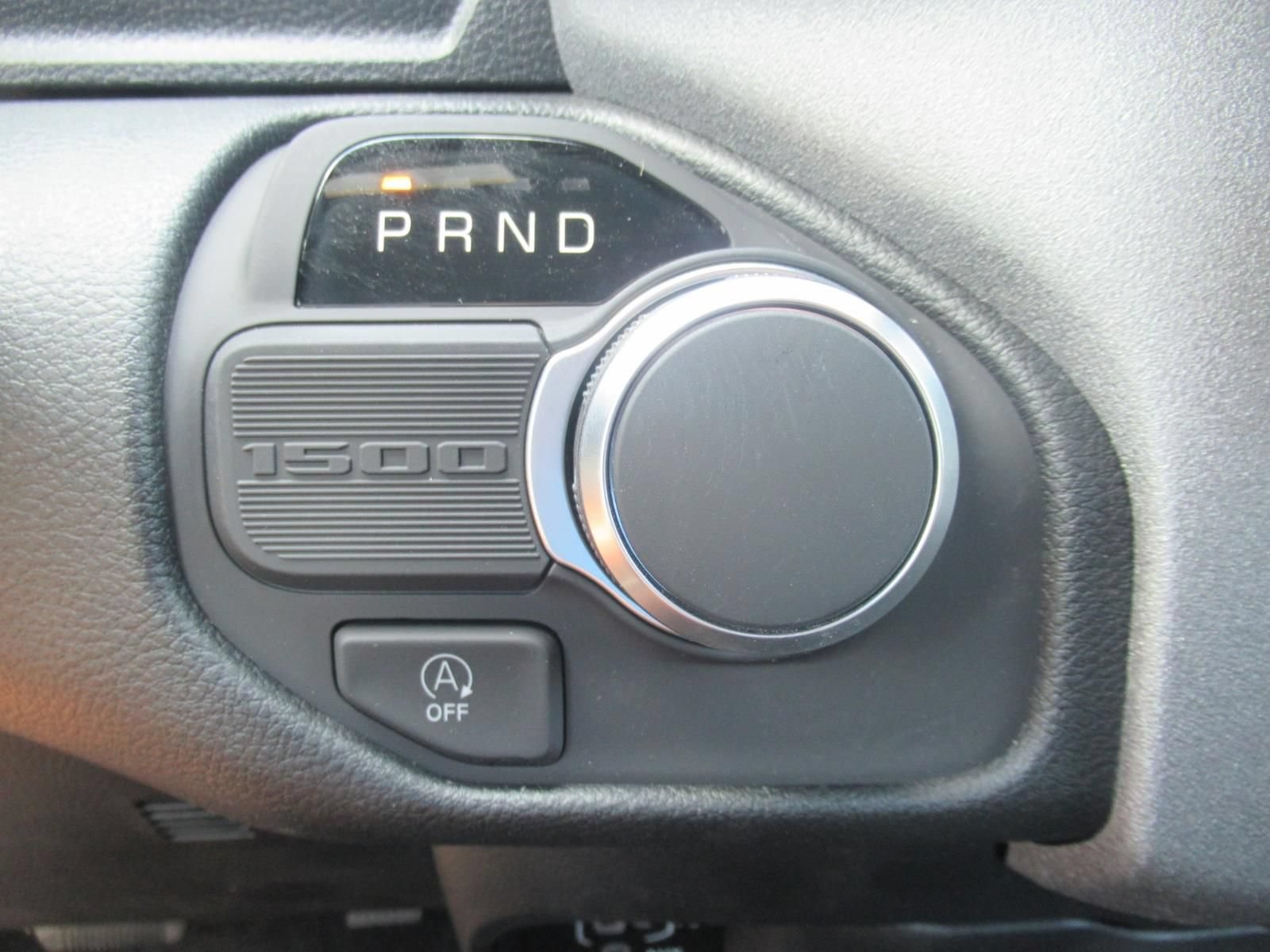 New 2026 RAM 1500 Express RWD image 25