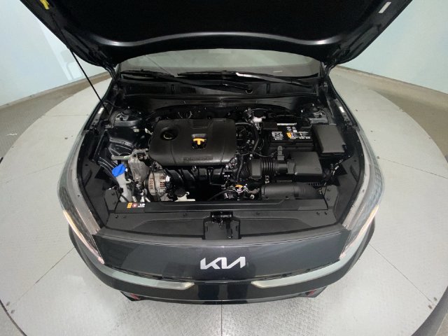 Used 2023 Kia Forte GT-Line FWD image 25