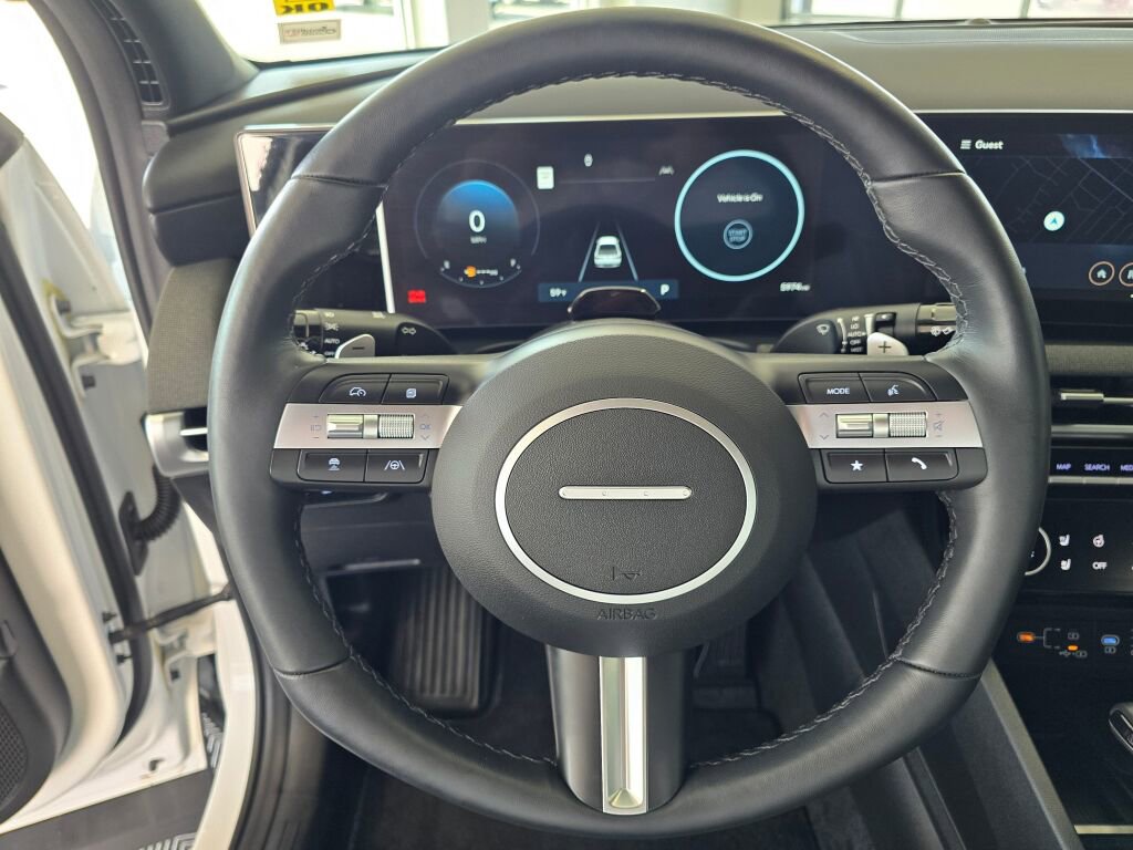 Used 2025 Hyundai Santa Cruz Limited image 27