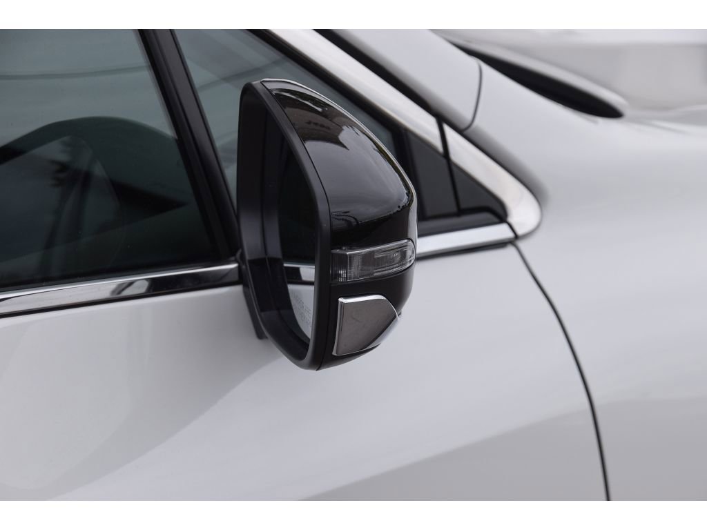 Certified 2025 Subaru Outback Premium image 30