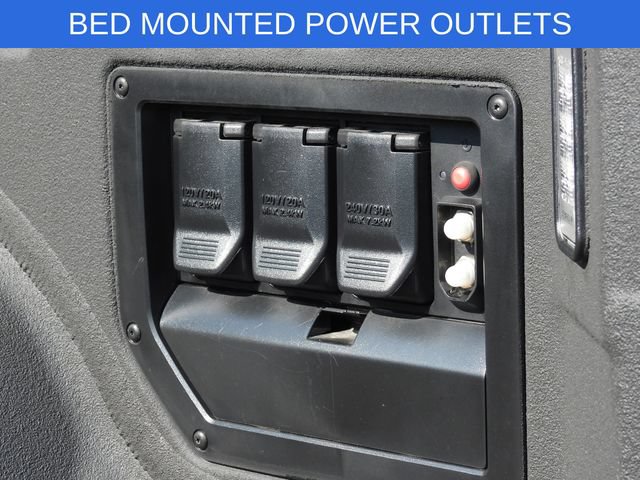 Used 2025 Chevrolet Silverado EV RST AWD/4WD image 5