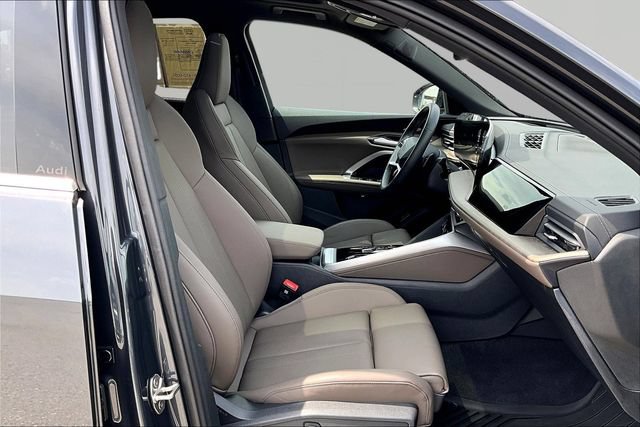 Used 2025 Audi Q5 Premium Plus AWD/4WD image 7