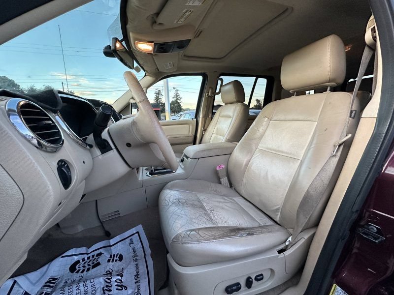 Used 2006 Ford Explorer Eddie Bauer RWD image 13