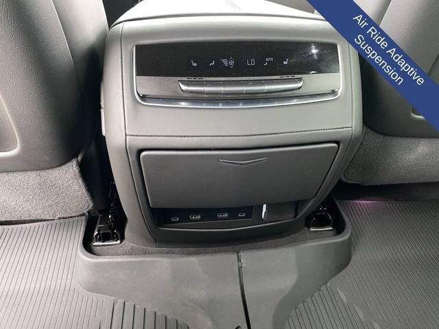 Used 2026 Cadillac Escalade Platinum Sport w/ LPO, ONYX Package AWD/4WD image 21