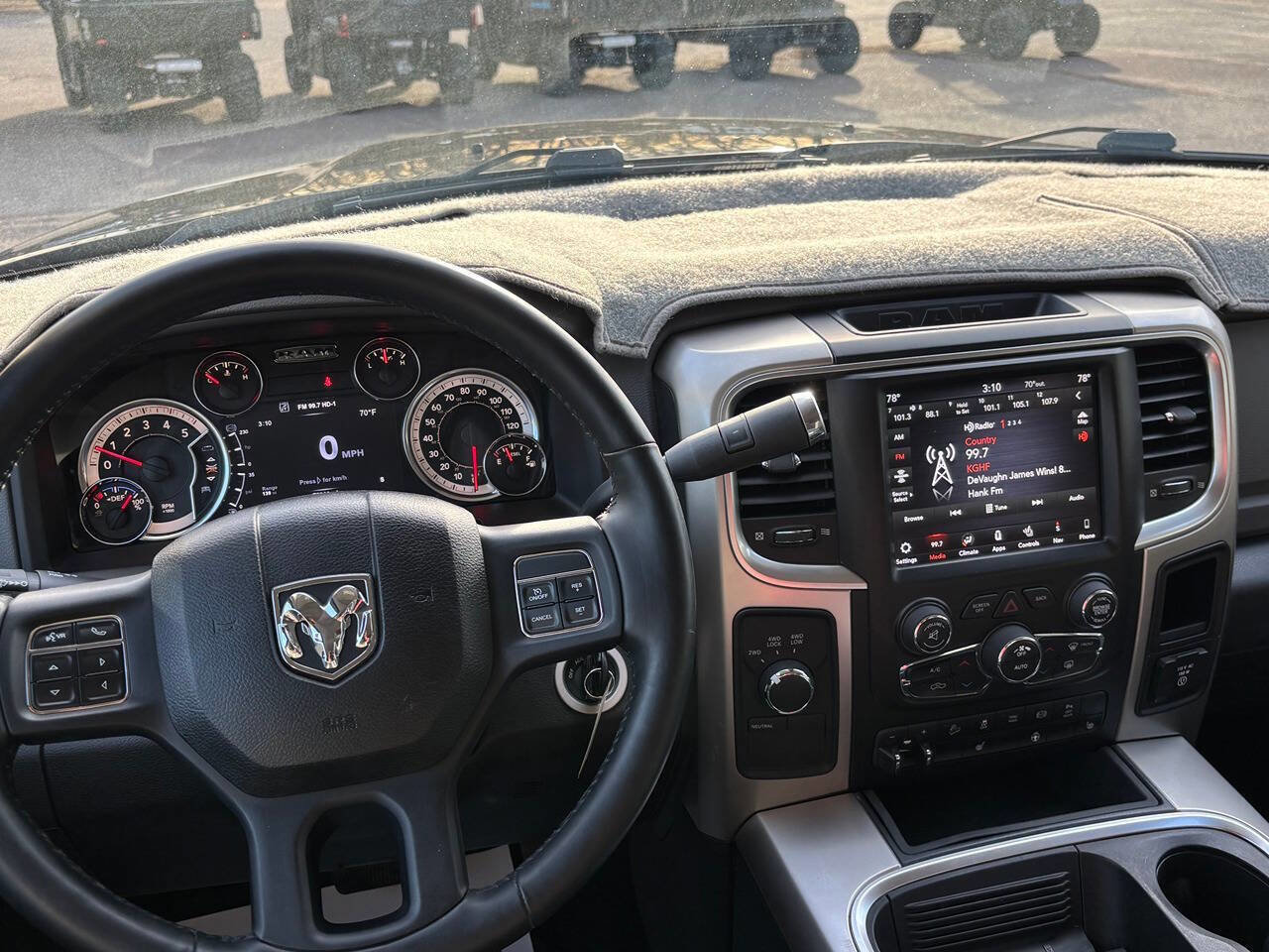 Used 2018 RAM 2500 Big Horn w/ Harvest Edition image 35