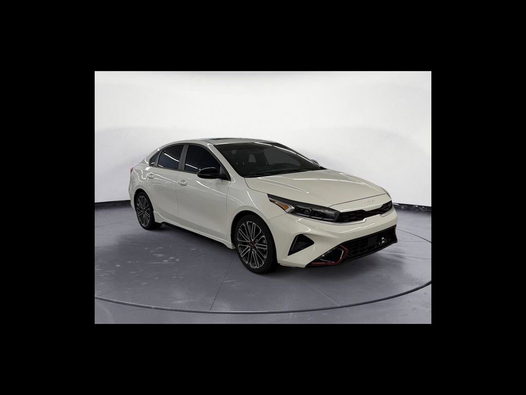 Used 2023 Kia Forte GT w/ GT2 Package FWD image 8
