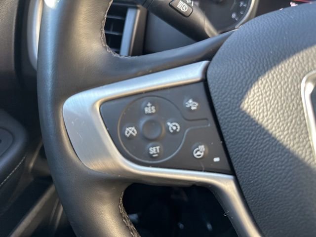 Used 2024 GMC Terrain SLT AWD/4WD image 24