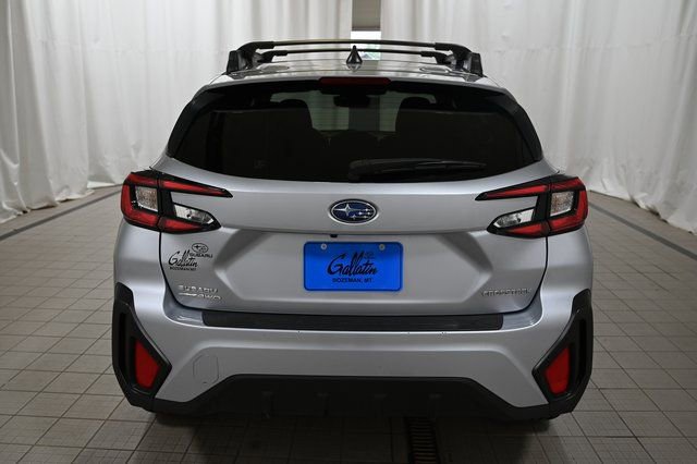 Used 2024 Subaru Crosstrek 2.0i Premium image 11