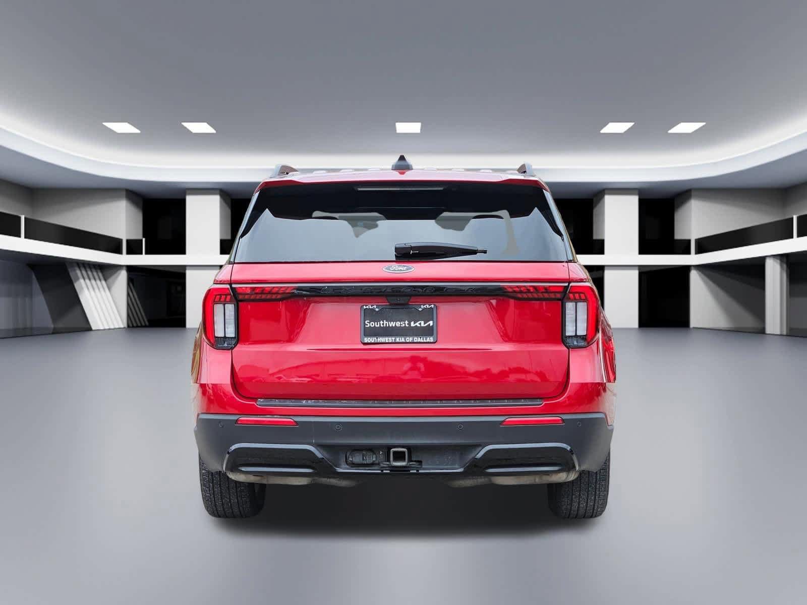 Used 2025 Ford Explorer ST-Line RWD image 5