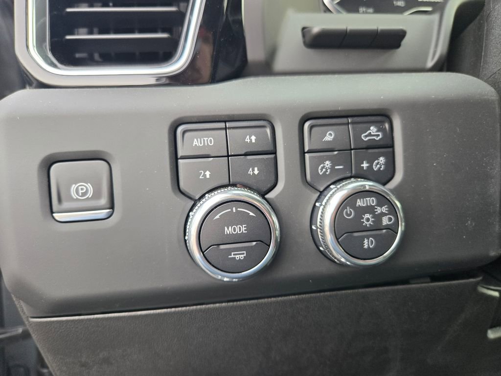 New 2025 GMC Sierra 2500 Denali w/ Denali Reserve Package image 26