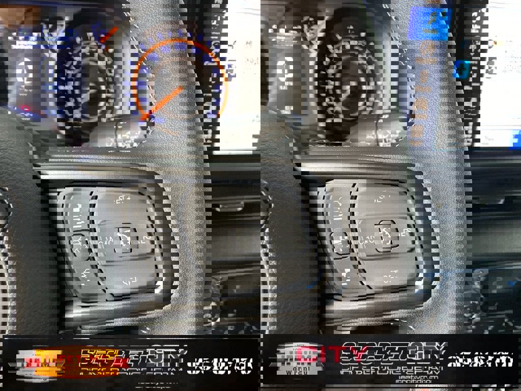 New 2025 Jeep Gladiator Sport image 16