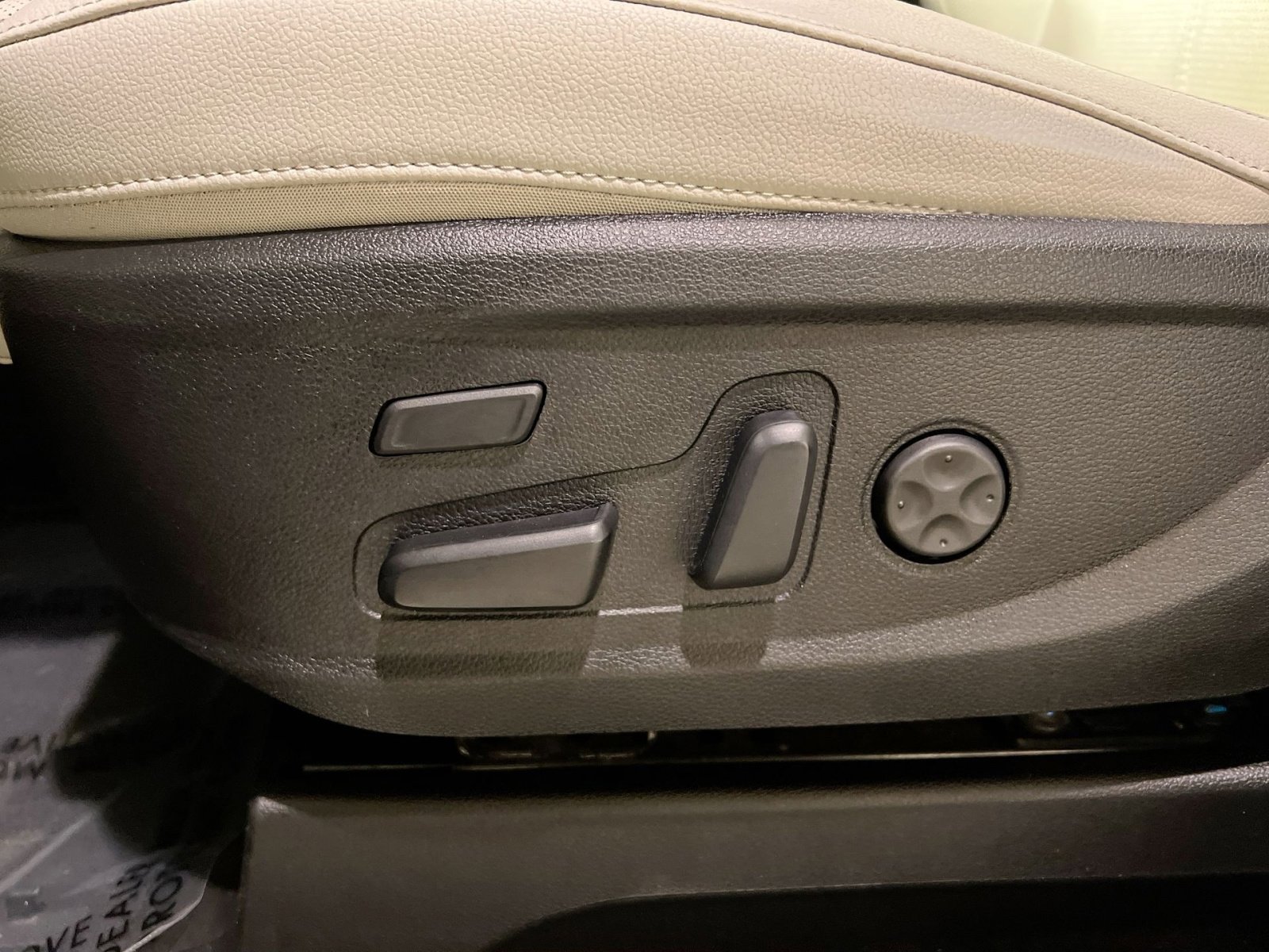 Used 2023 Kia Telluride SX image 24