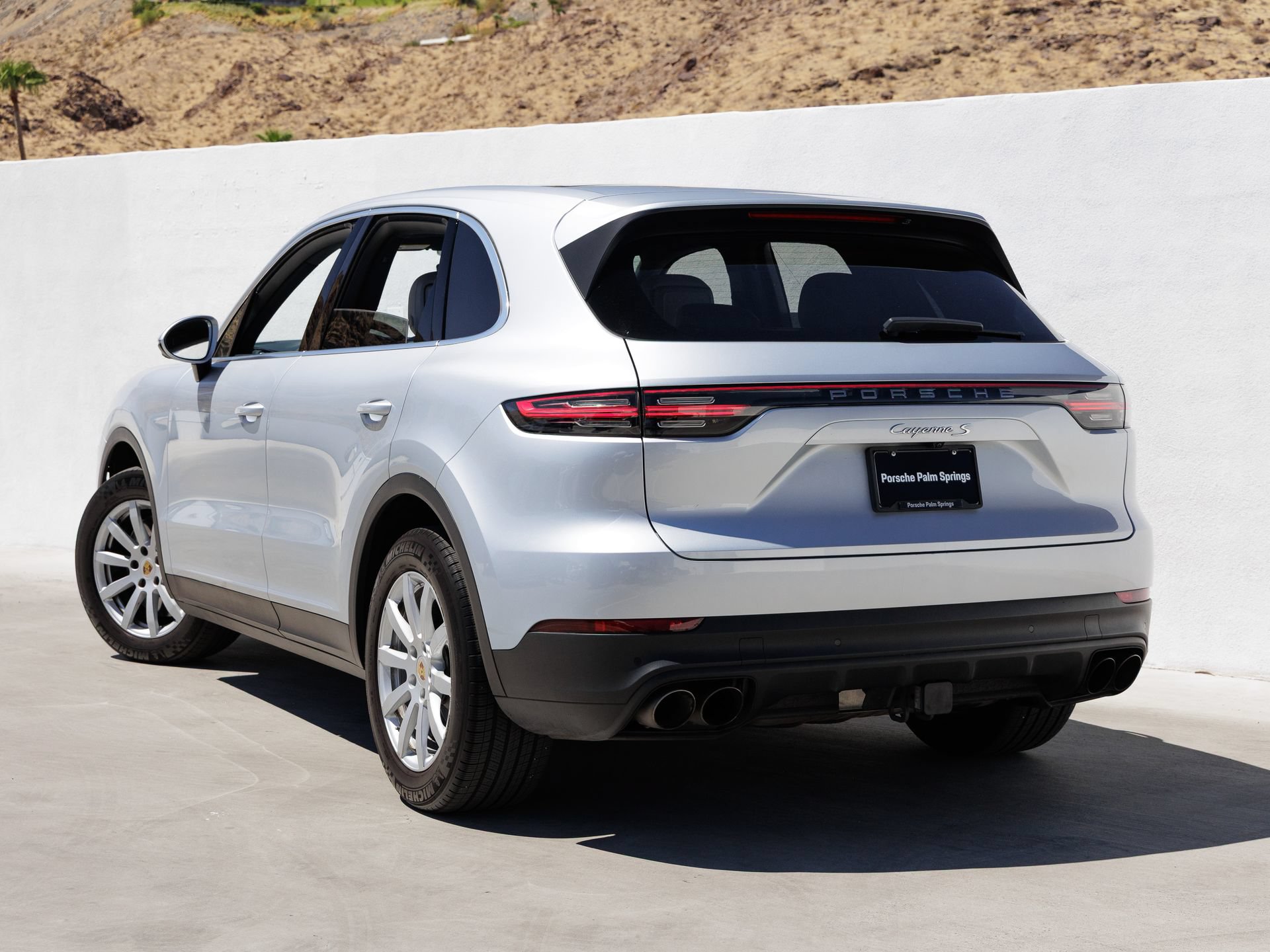 Certified 2019 Porsche Cayenne S AWD/4WD image 3