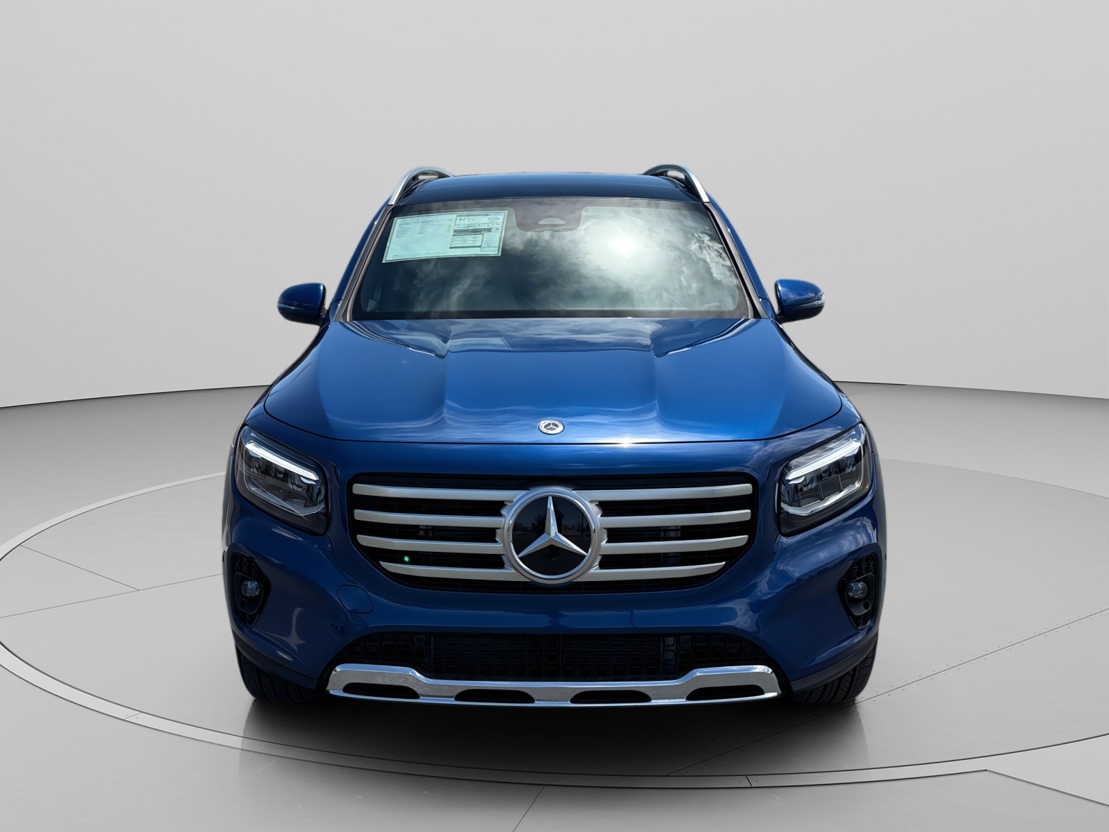 New 2026 Mercedes-Benz GLB 250 4MATIC image 8
