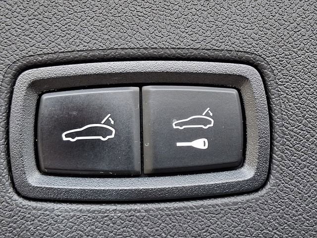 Used 2024 Porsche Cayenne AWD/4WD image 29