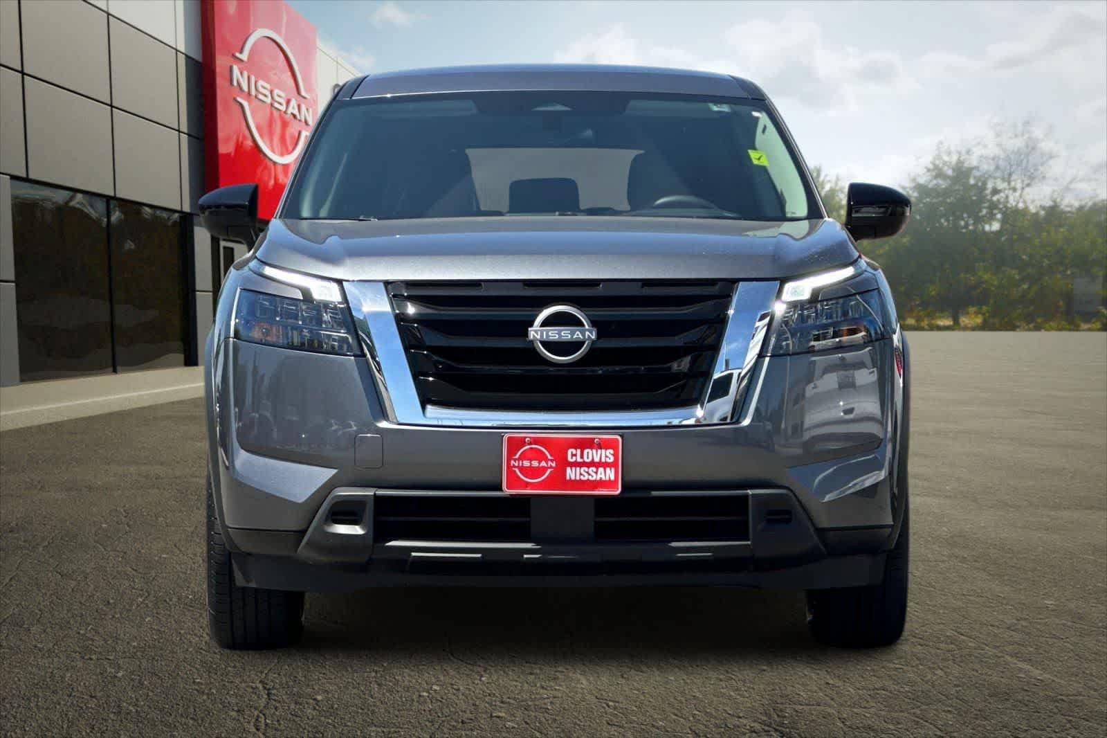 Certified 2025 Nissan Pathfinder S w/ Cargo Package FWD image 11